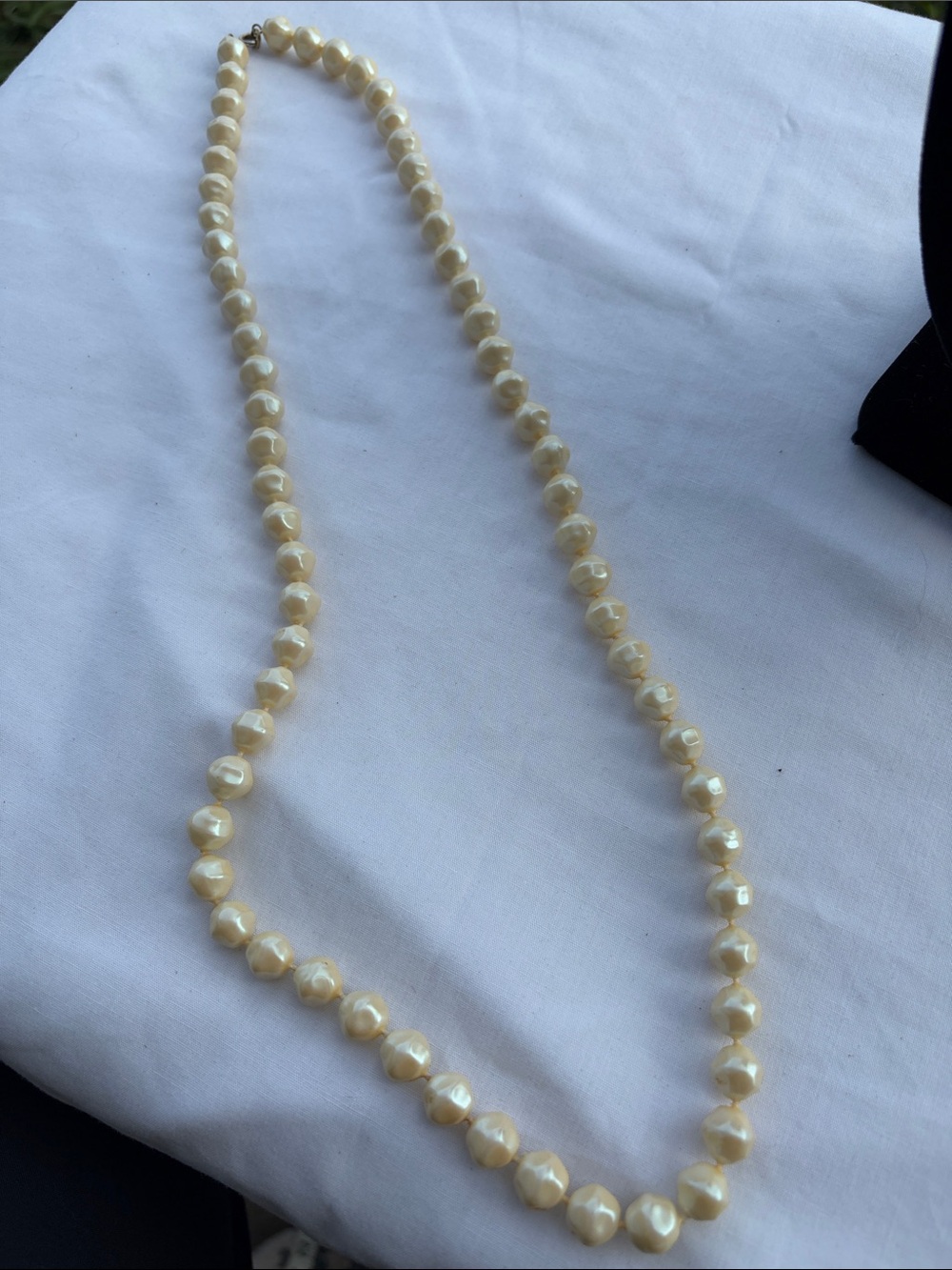Vintage Celluloid bead necklace 13 inches long chunky beads cream colored